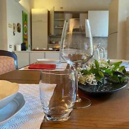 La Casa Nel Borgo Апартаменты *