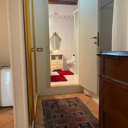 La Casa Nel Borgo Анджера