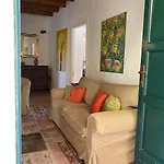 Daire La Casa Nel Borgo Angera