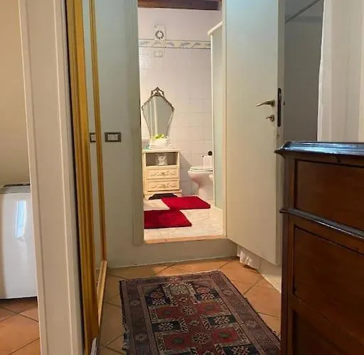 La Casa Nel Borgo Angera